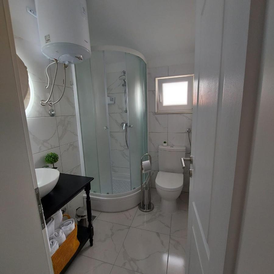Apartmani Neva, Pridraga Ngoại thất bức ảnh