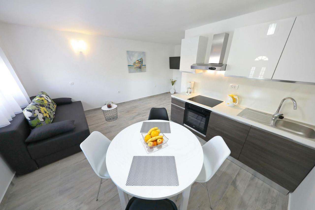 Apartmani Neva, Pridraga Ngoại thất bức ảnh